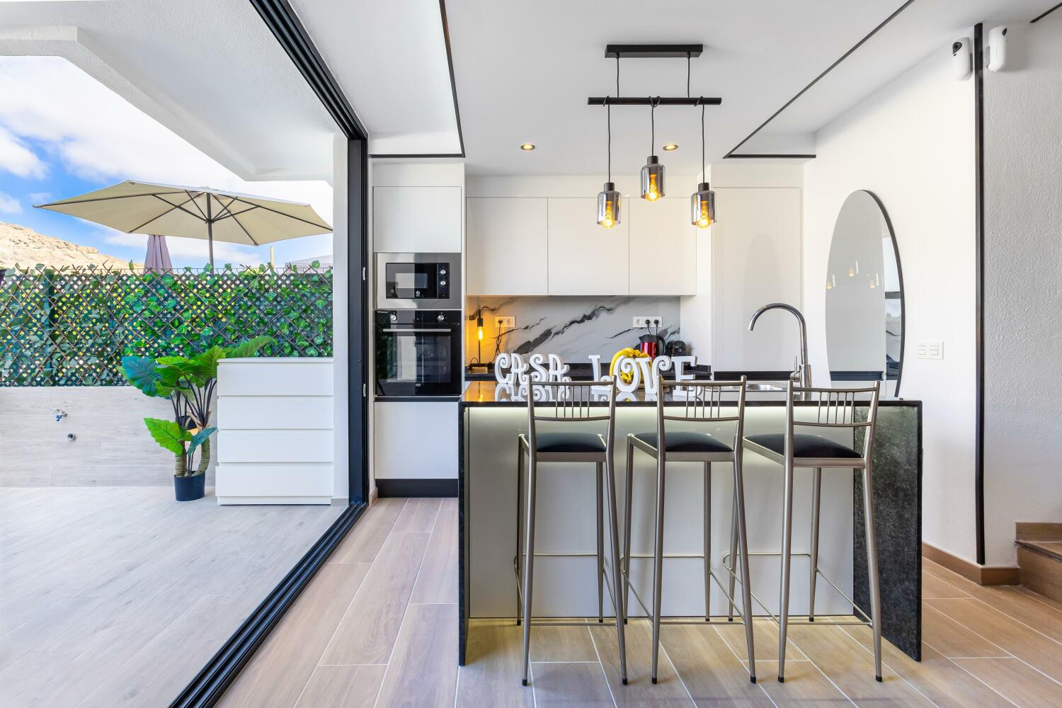 WhatsApp Image 2024-10-25 at 13.14.04 (3).jpeg