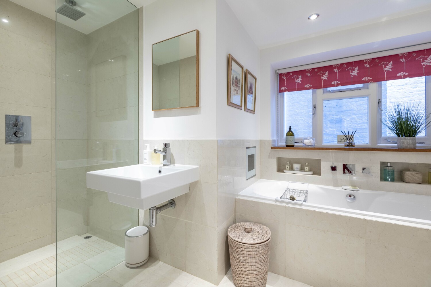 35B Beaufort Gardens SW3 9.jpg