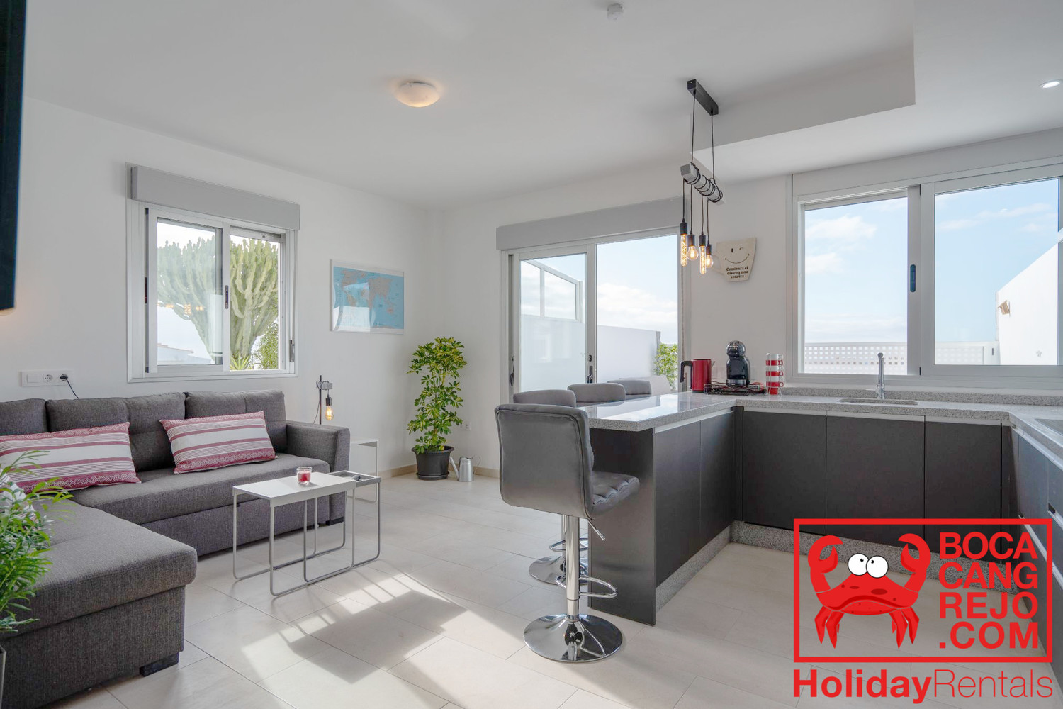 Tabaiba Holiday Home (7).jpg