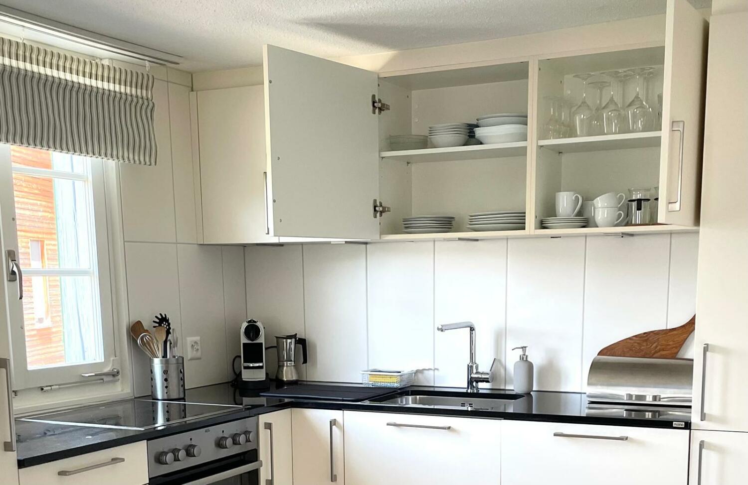 Küche Ausstattung.jpeg