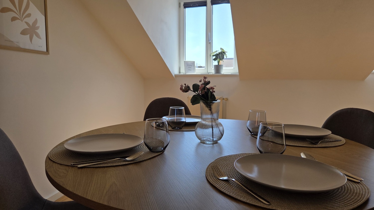 WhatsApp Image 2025-08-17 at 07.36.07 (1).jpeg