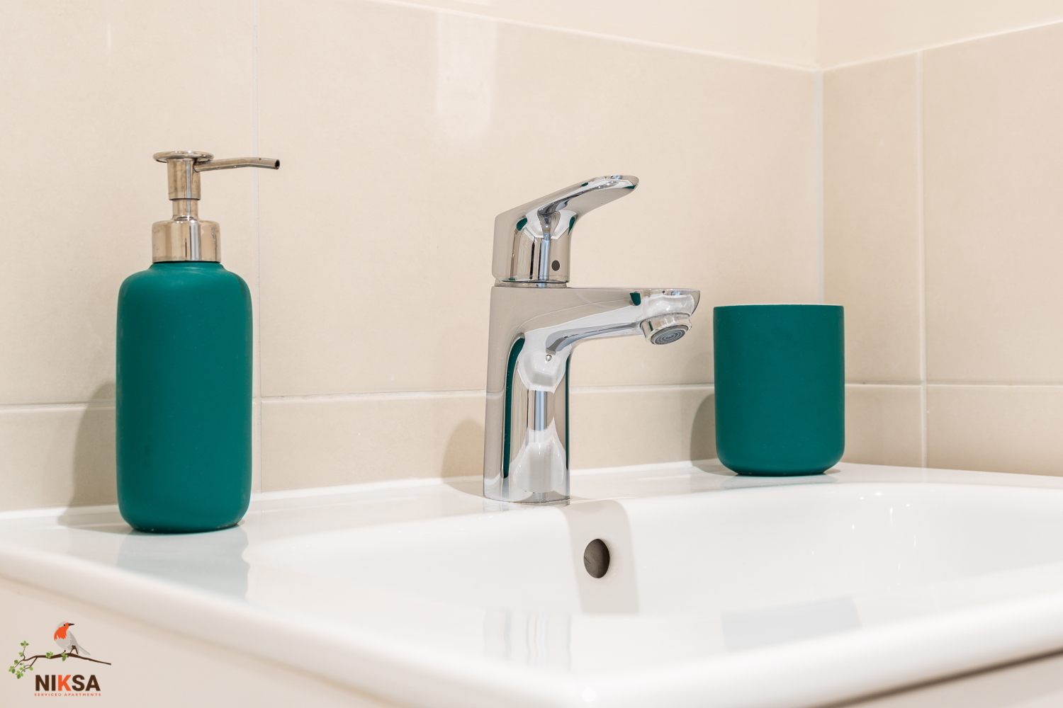 38 Empire House-15.jpg