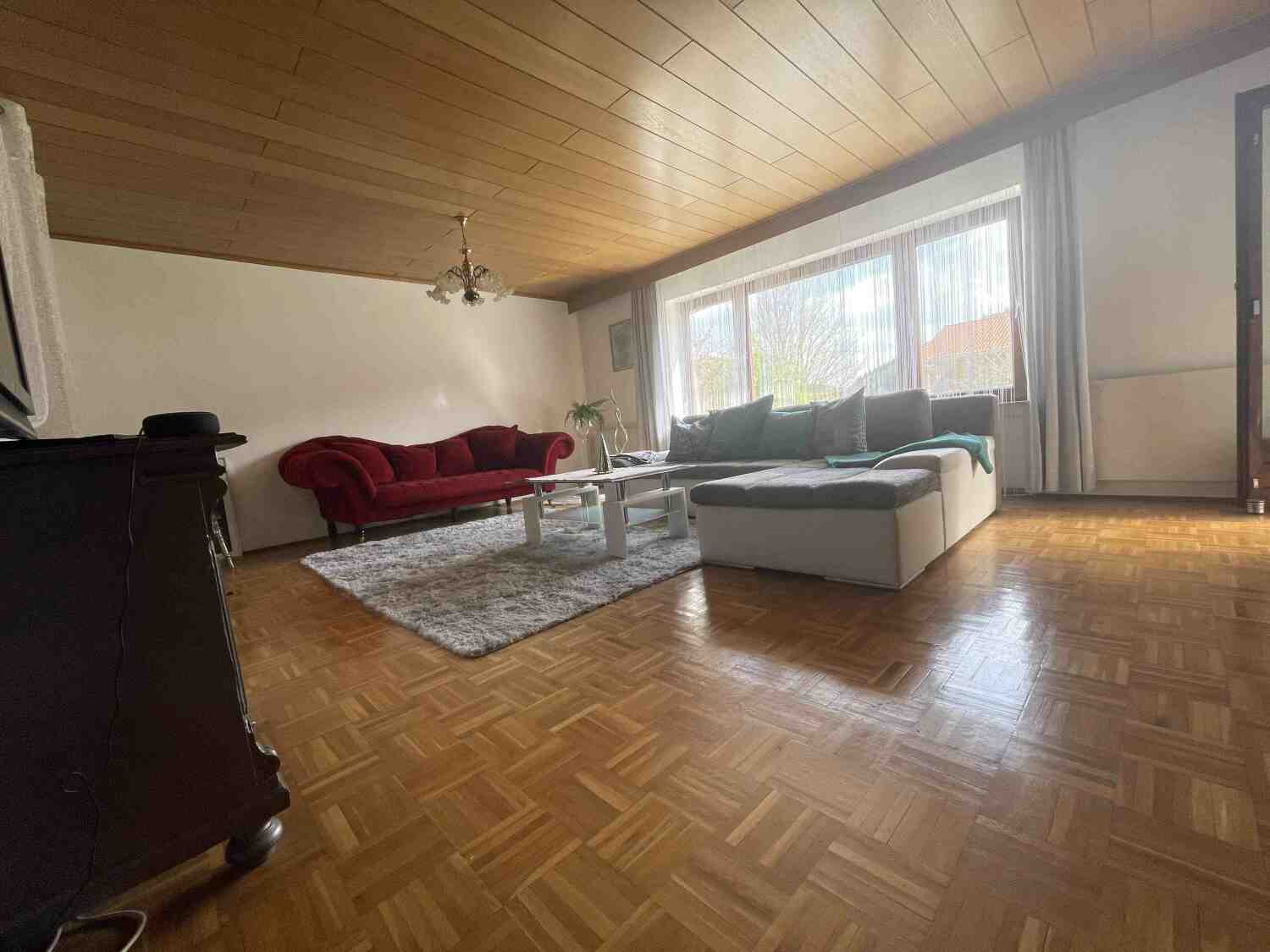 DUG101_Wolfgang-Fränkel-Straße 7, 93182 Duggendorf (1).jpg