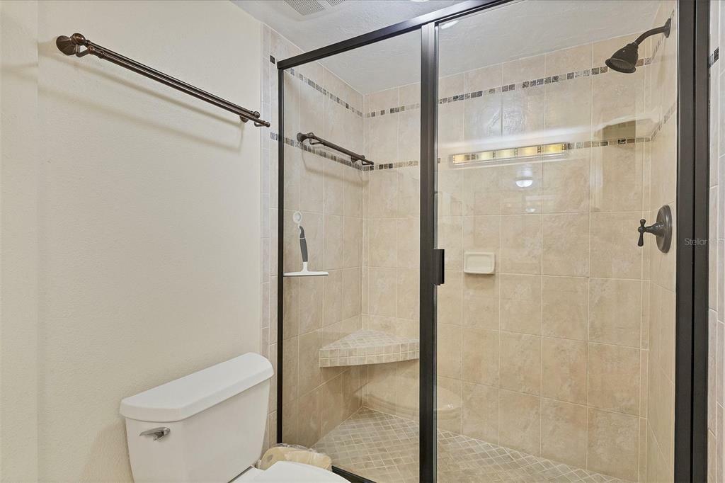 AnyConv.com__d003 (19).jpg