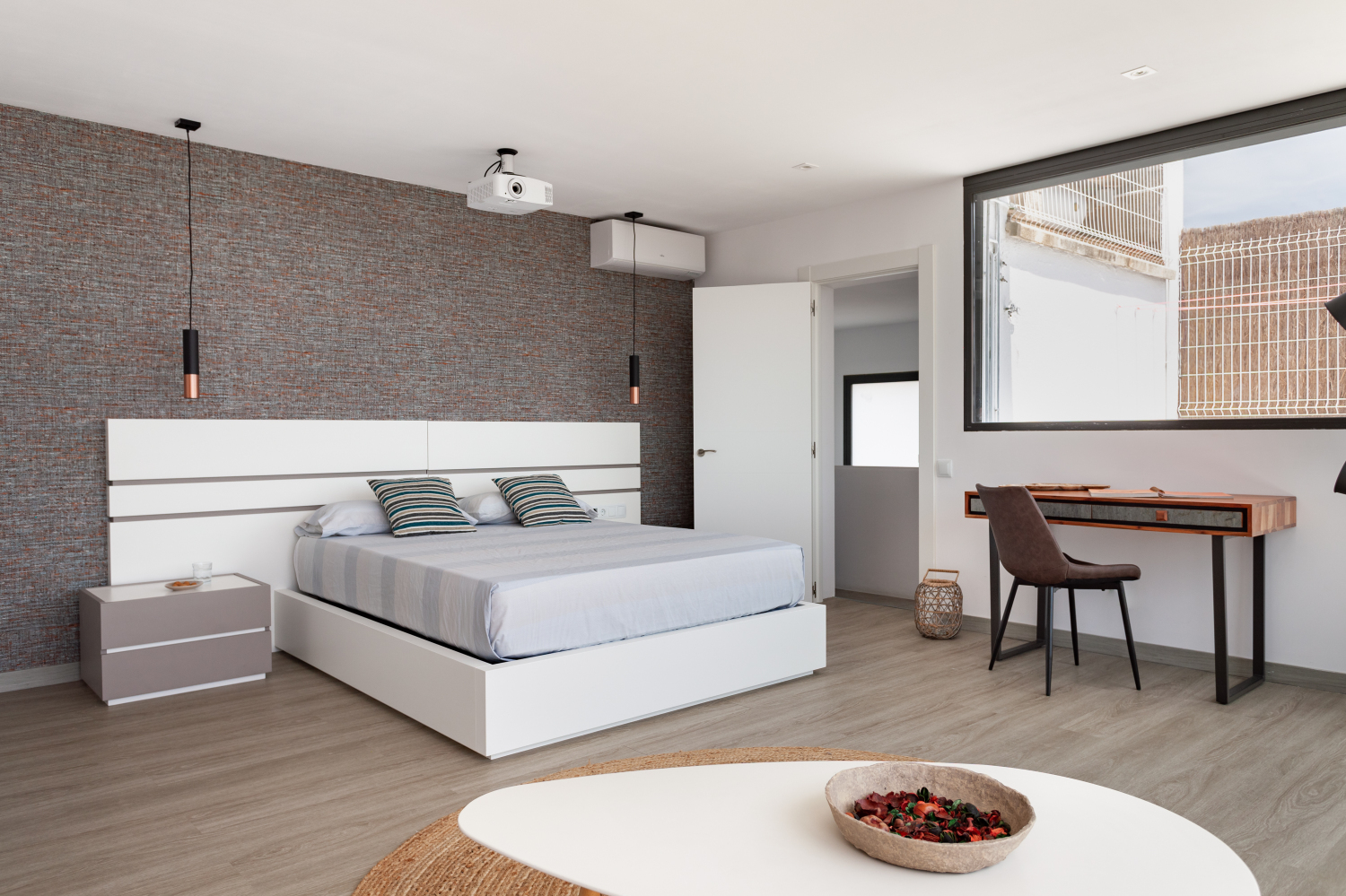 Toni Coll - Castelldefels - Av 342 2 - L - 06.jpg