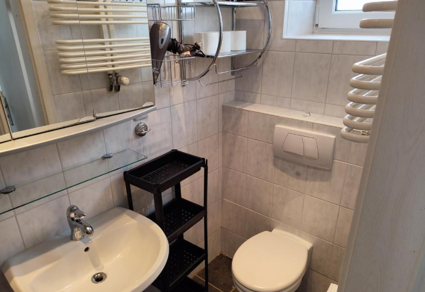 Screenshot 2024-04-23 131236.png