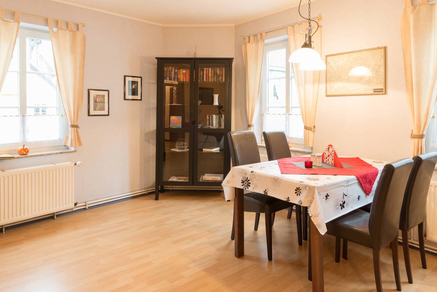 picture-2600 (1).jpg