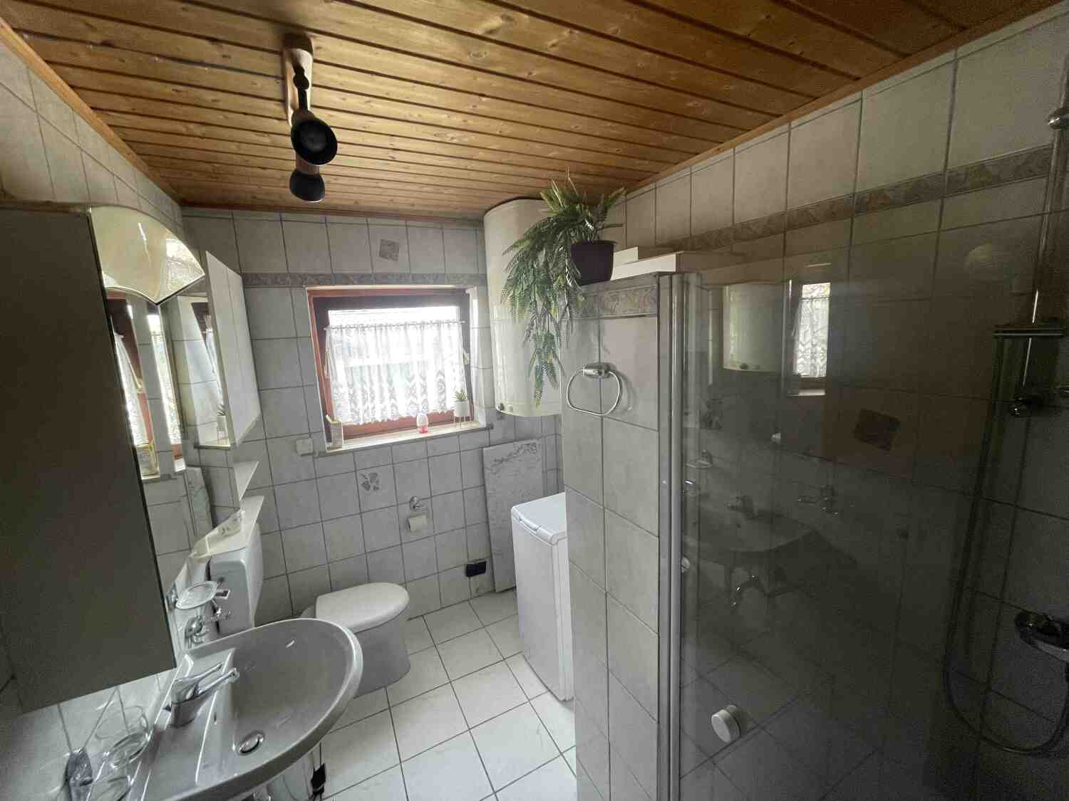 DUG101_Wolfgang-Fränkel-Straße 7, 93182 Duggendorf (9).jpg