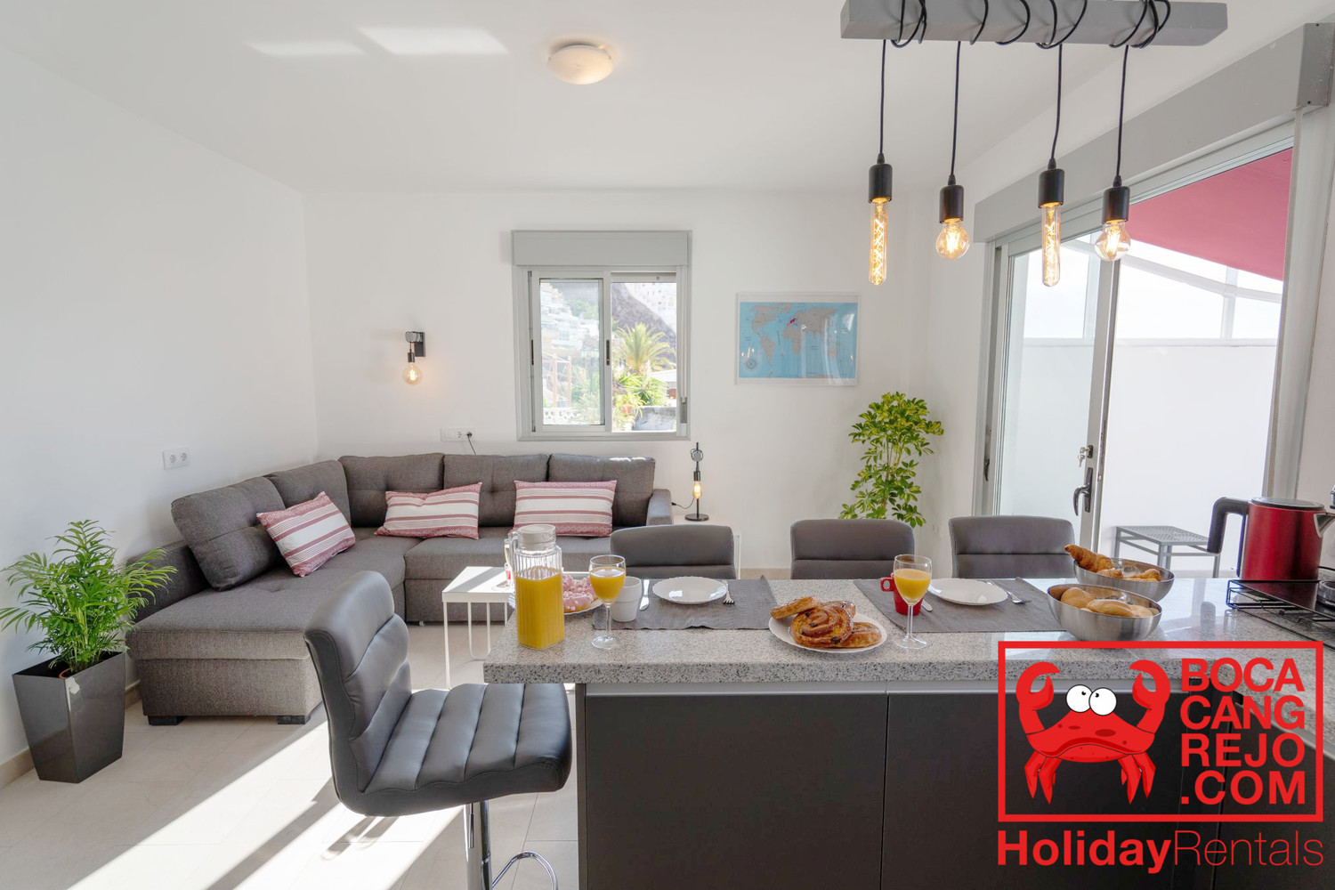 Tabaiba Holiday Home (39).jpg