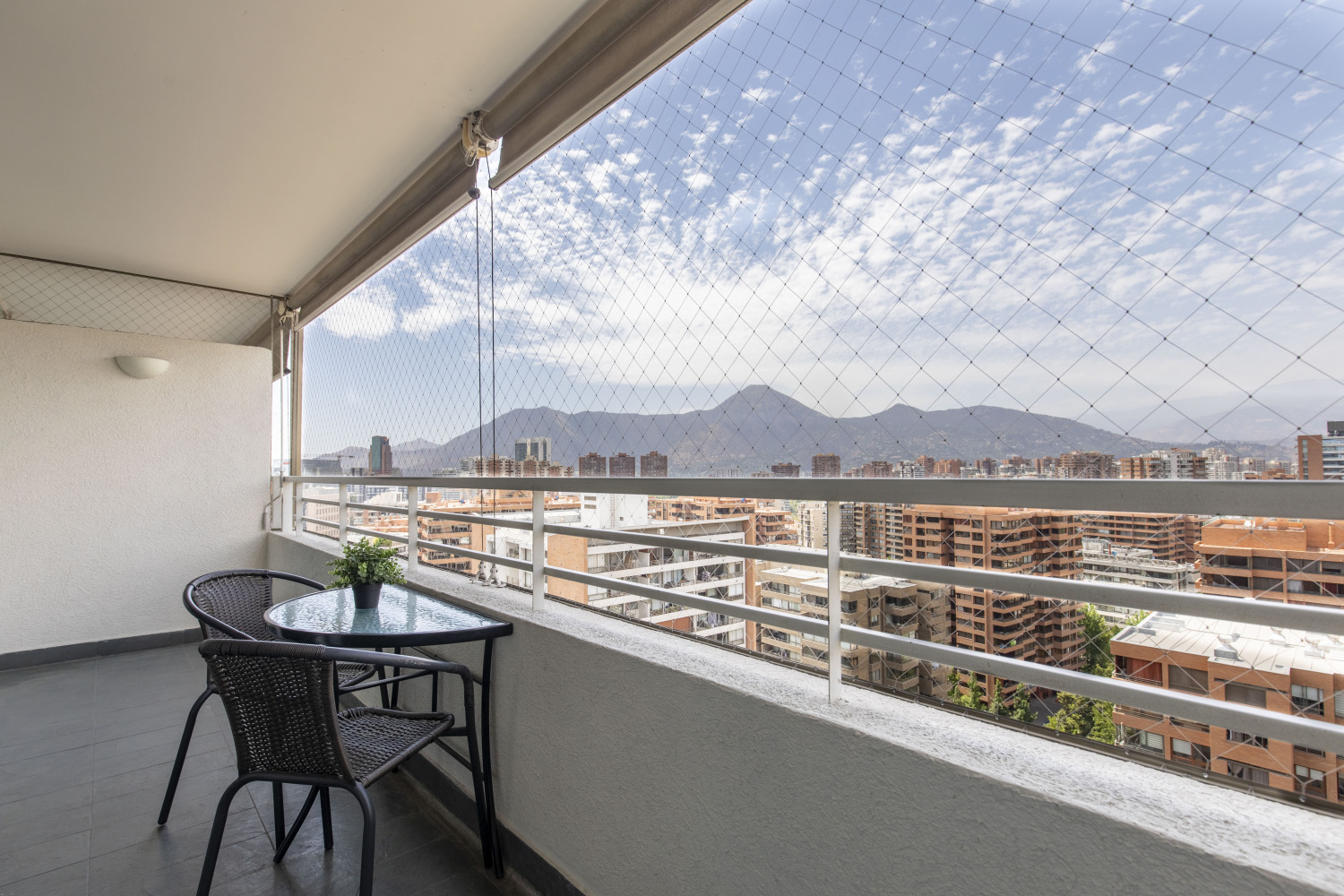 CXII120 d2002B (3).jpg