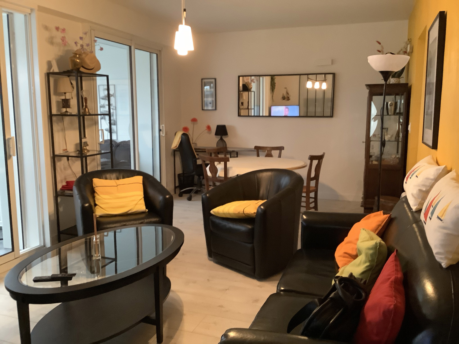 Vue Salon-Salle à manger.jpg