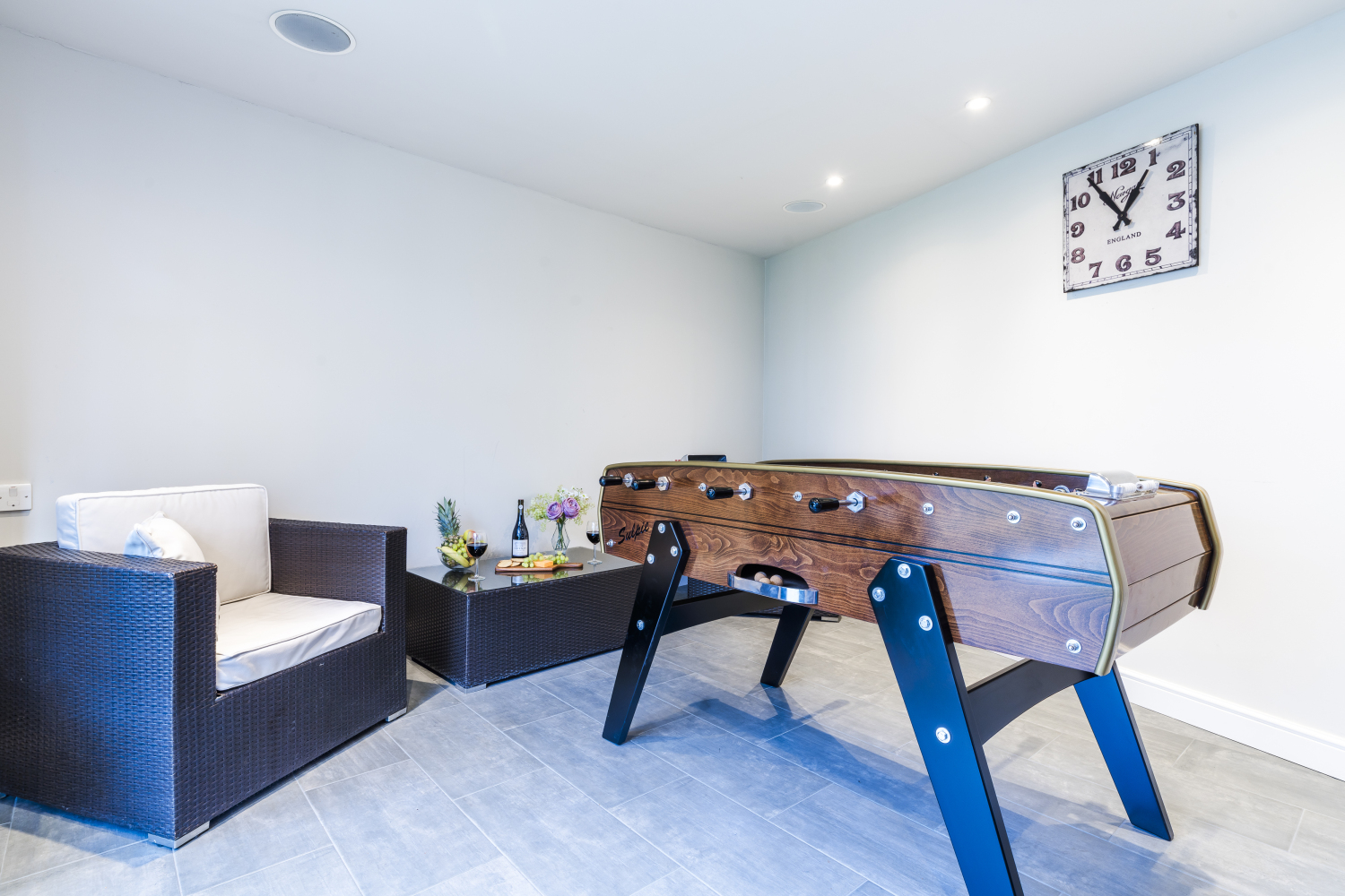 adrianna 7 barn close-46.jpg