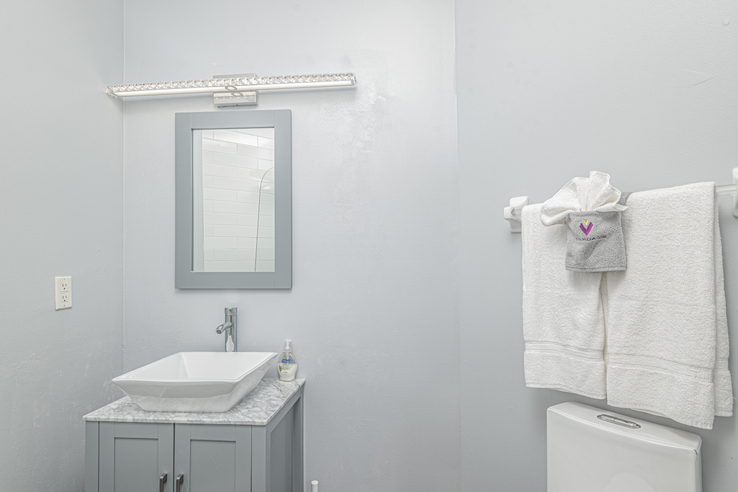 8362 Mulligan Cir-Unit B-FULL-5.jpg