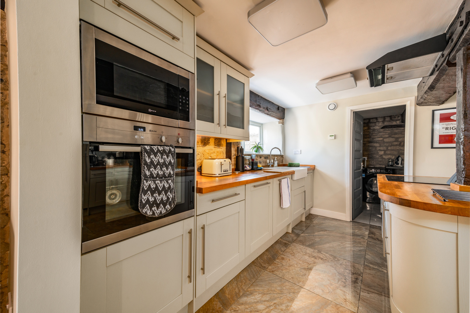 5 St PeterÔÇÖs Street -94.jpg