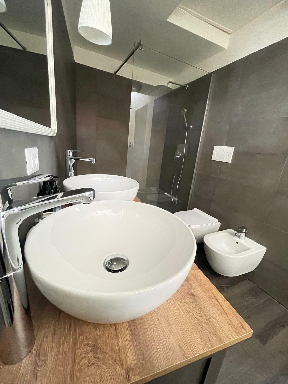 WhatsApp Image 2024-04-18 at 14.49.01 (4).jpeg