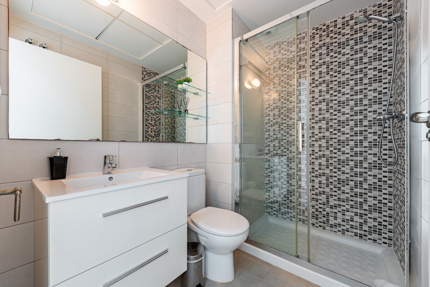 Corcega 51 apt 32 (15).jpg