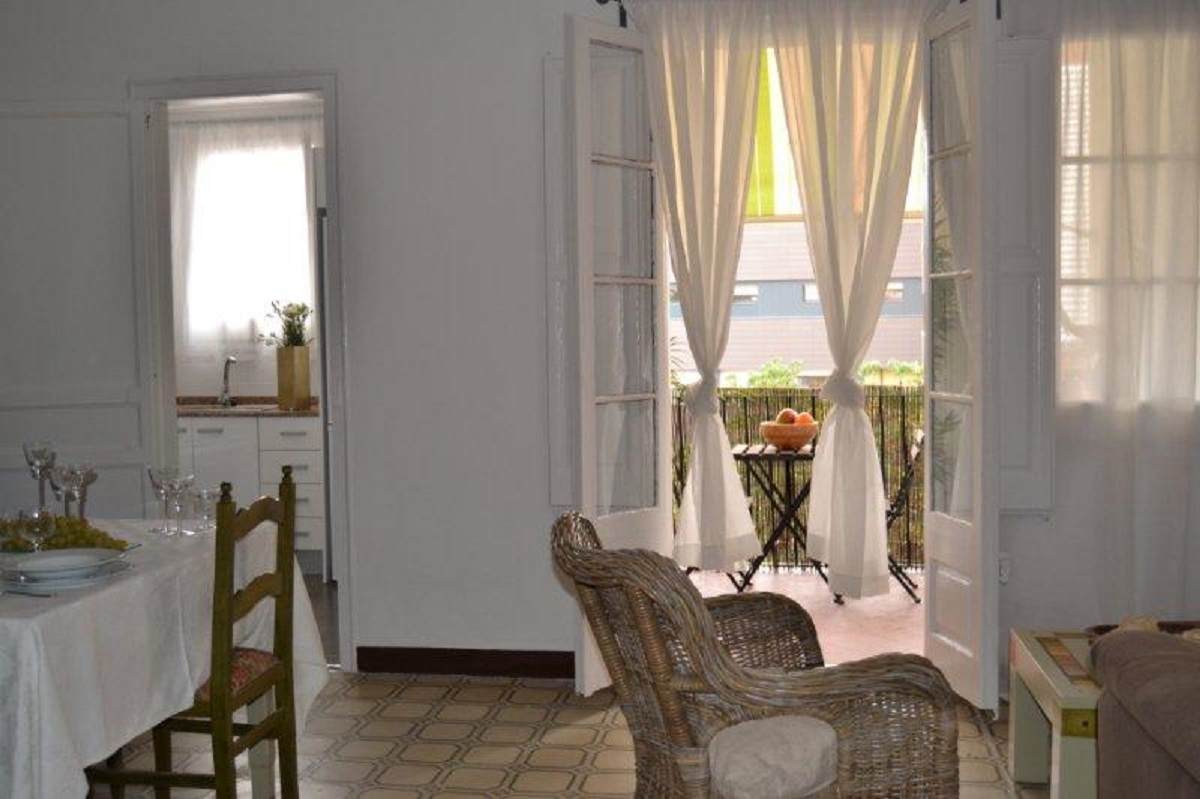 Vista interior salon terraza.jpg