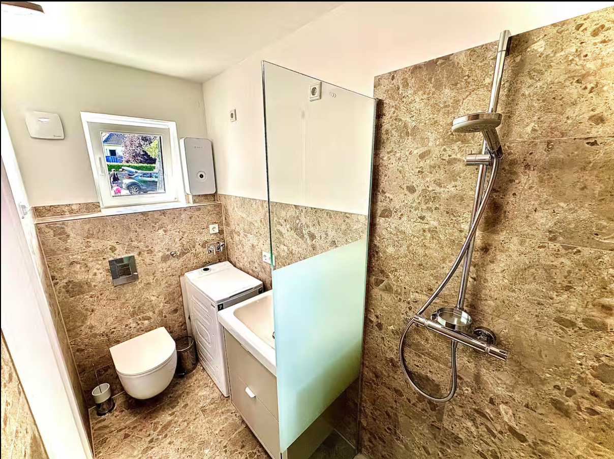 Bildschirmfoto 2025-07-09 um 22.19.32.png