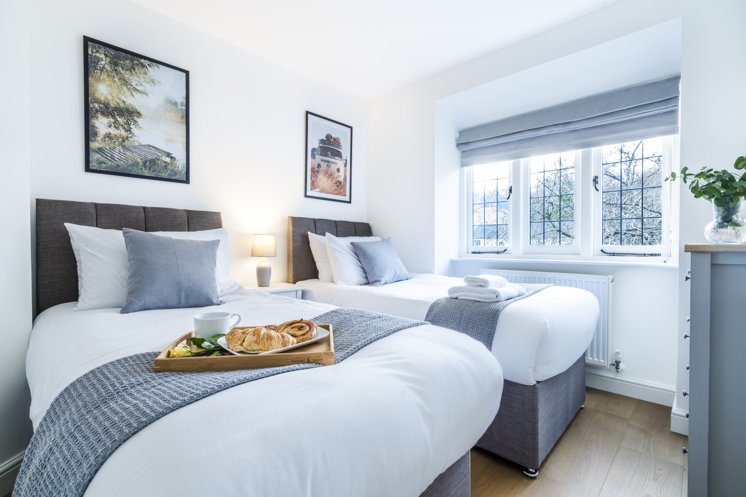 adrianna 7 barn close-50.jpg