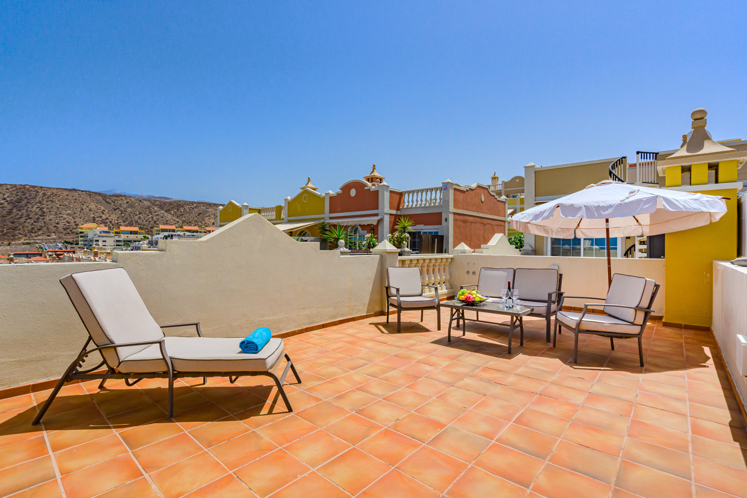 20240718 - 25 - Elfida K - Palm Mar-3.jpg