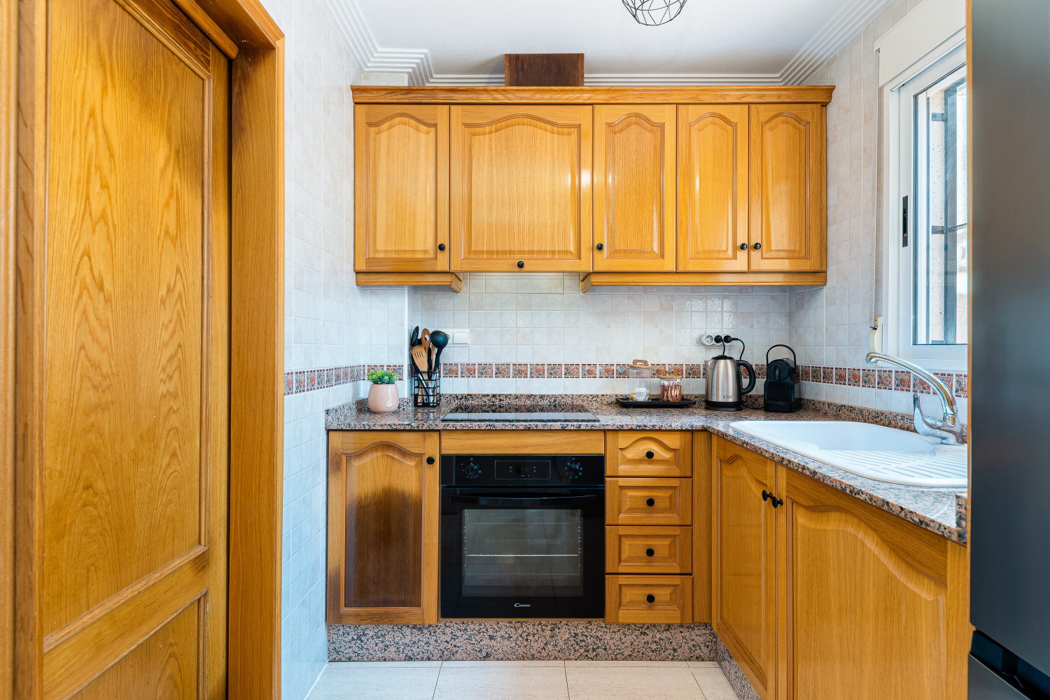 Royal Park Rose 89A (12).jpg