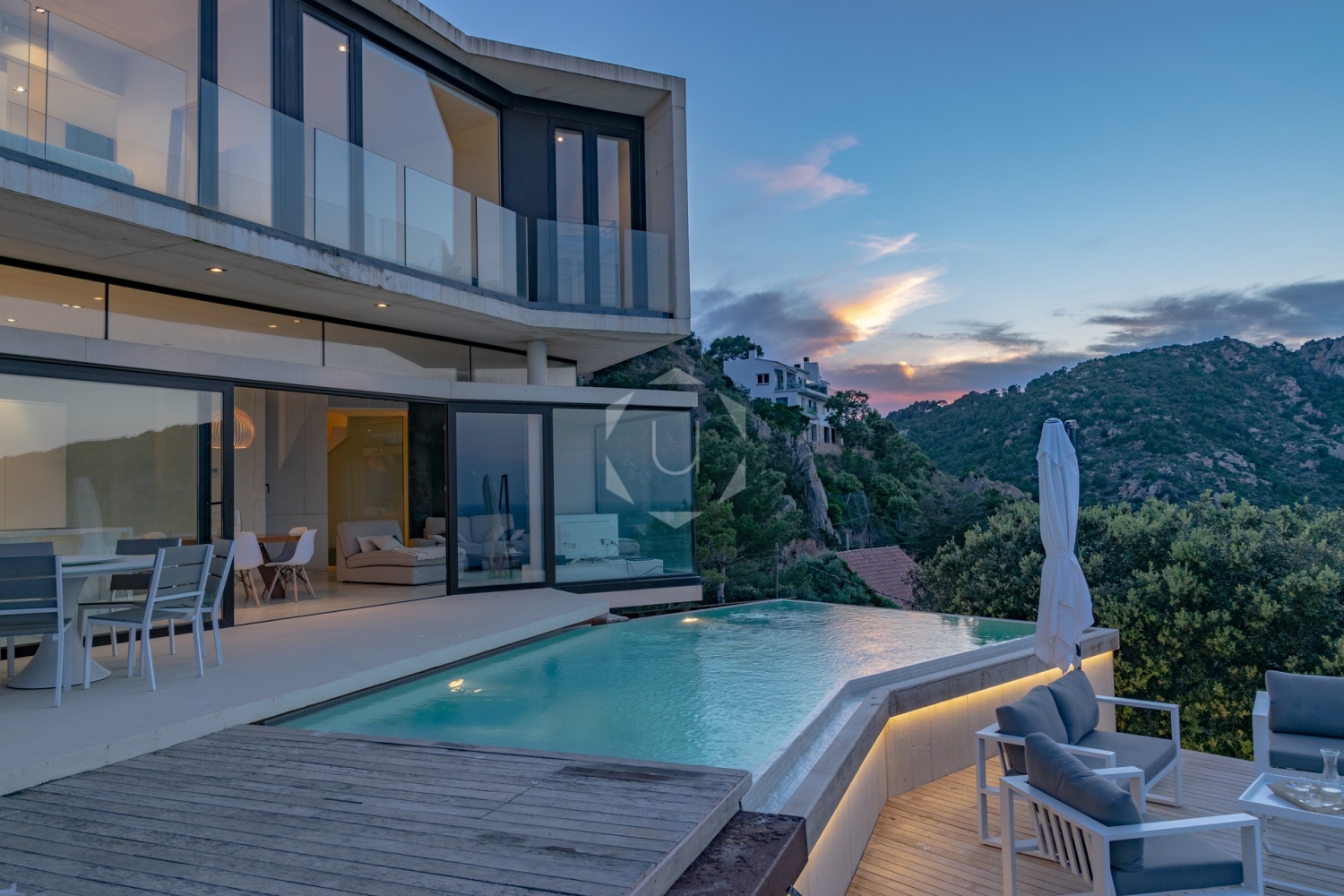 Villa Crystal, Luxury rental home in Aiguablava, Begur, Costa Brava (46).jpg