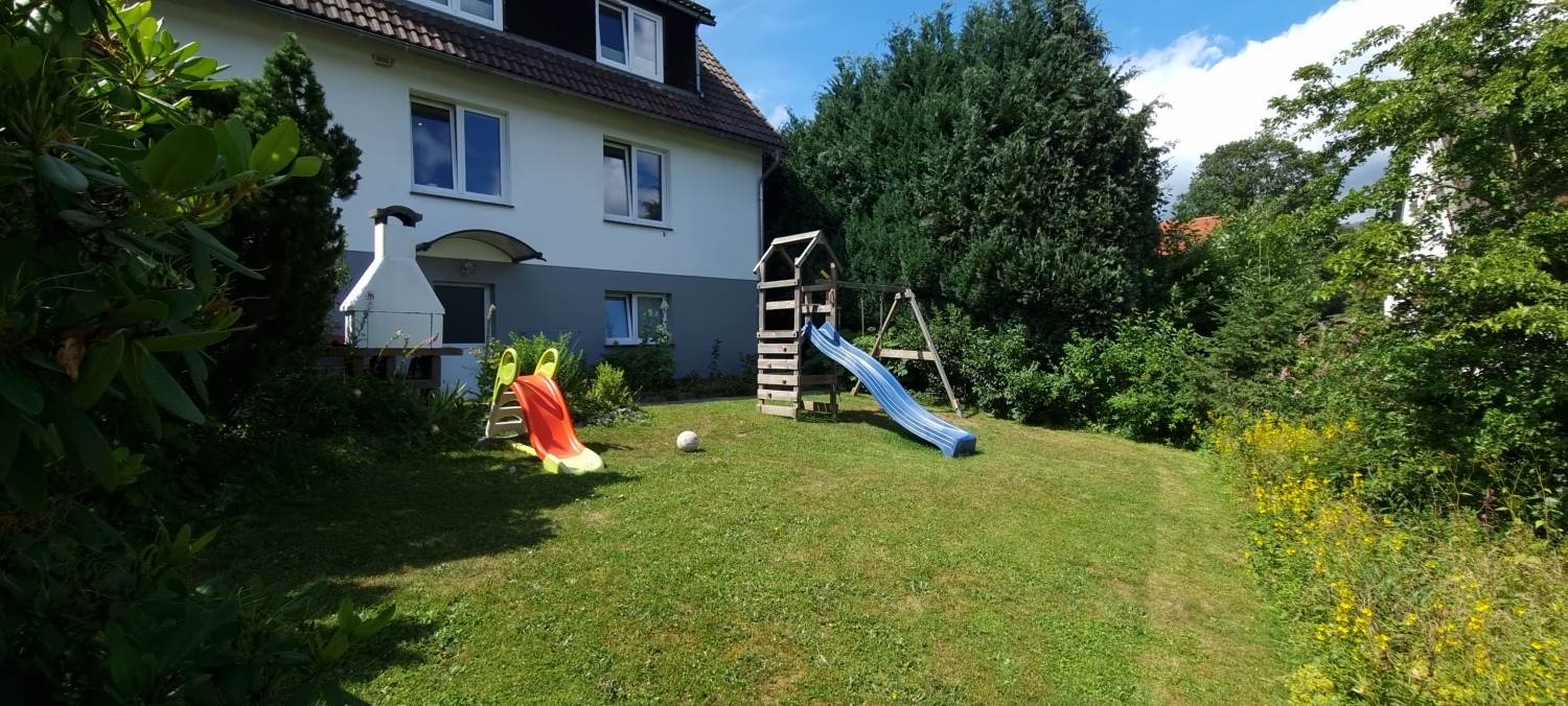 Garten hinterm Haus.jpg