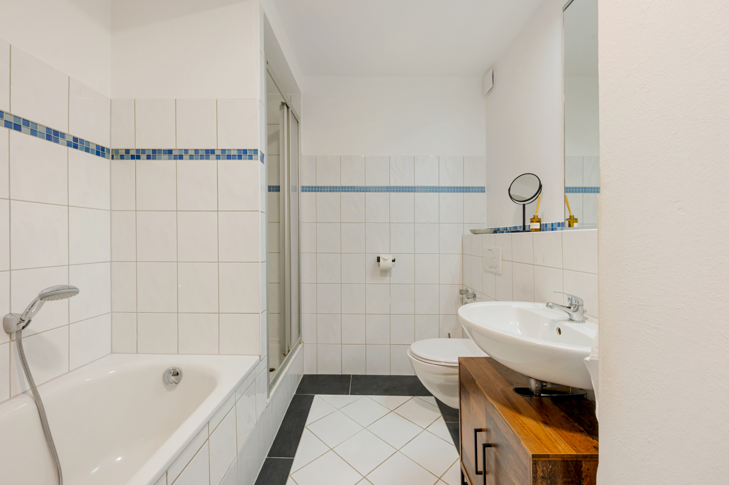 Obere Bahnhofstraße_20251212_04.jpg