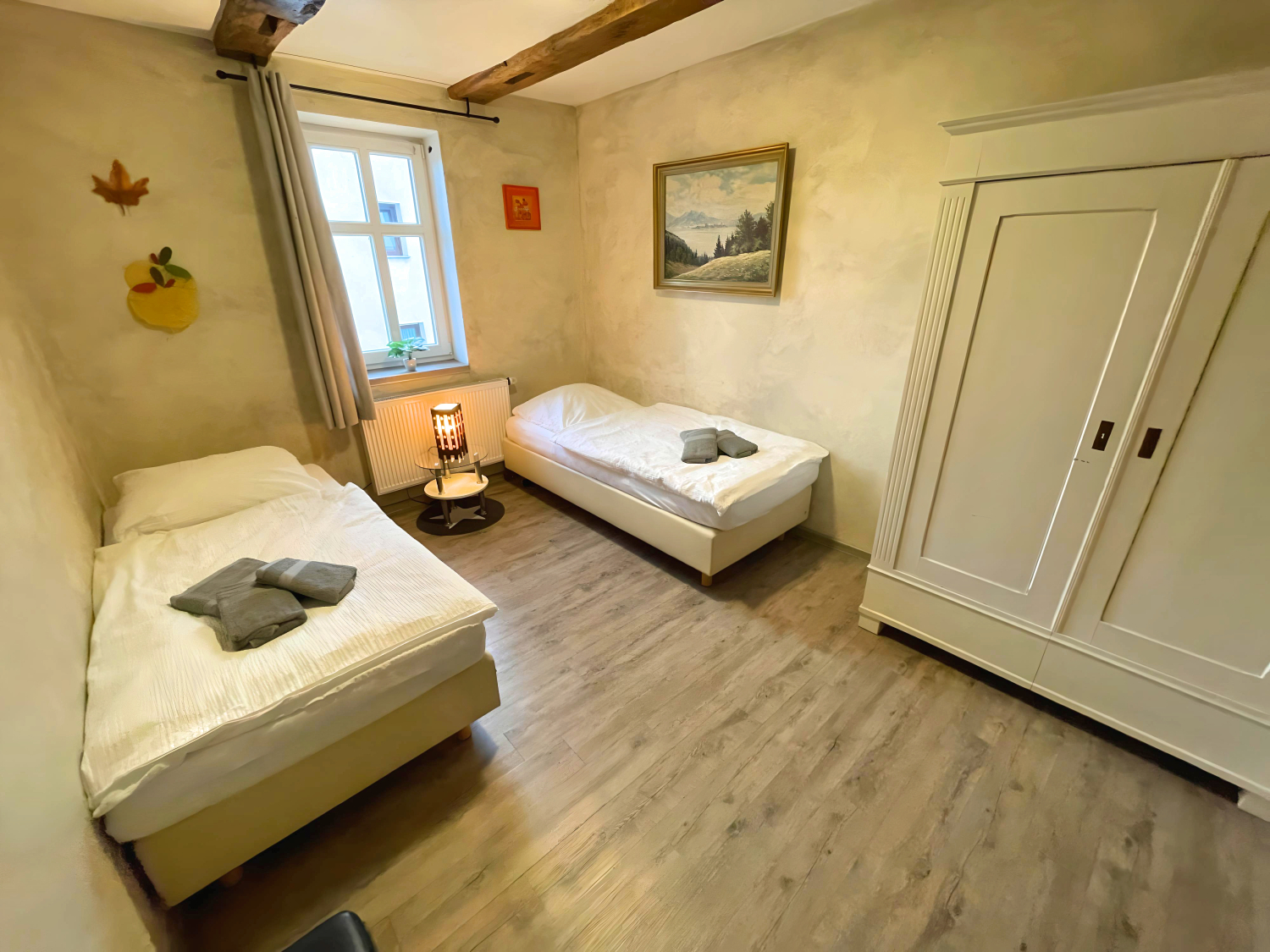 Pension Am Schloss - Apartment 4 - Schlafzimmer 2.jpg