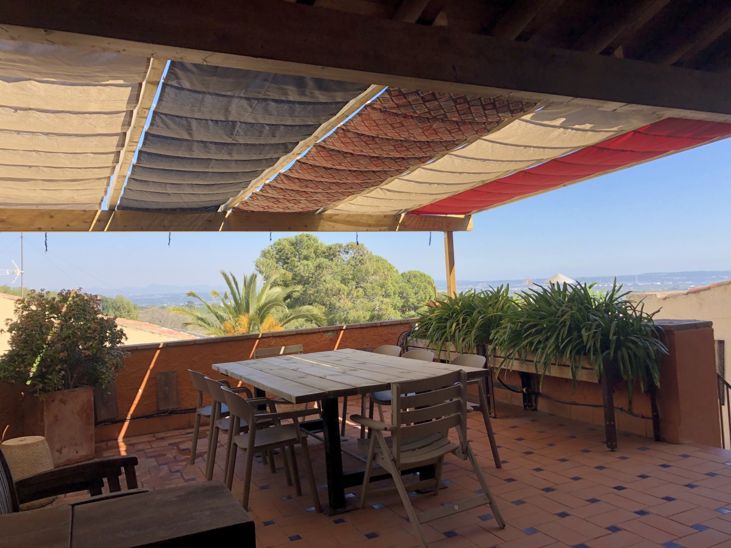 Terraza Principal Planta II Detalle Toldo ii.JPG