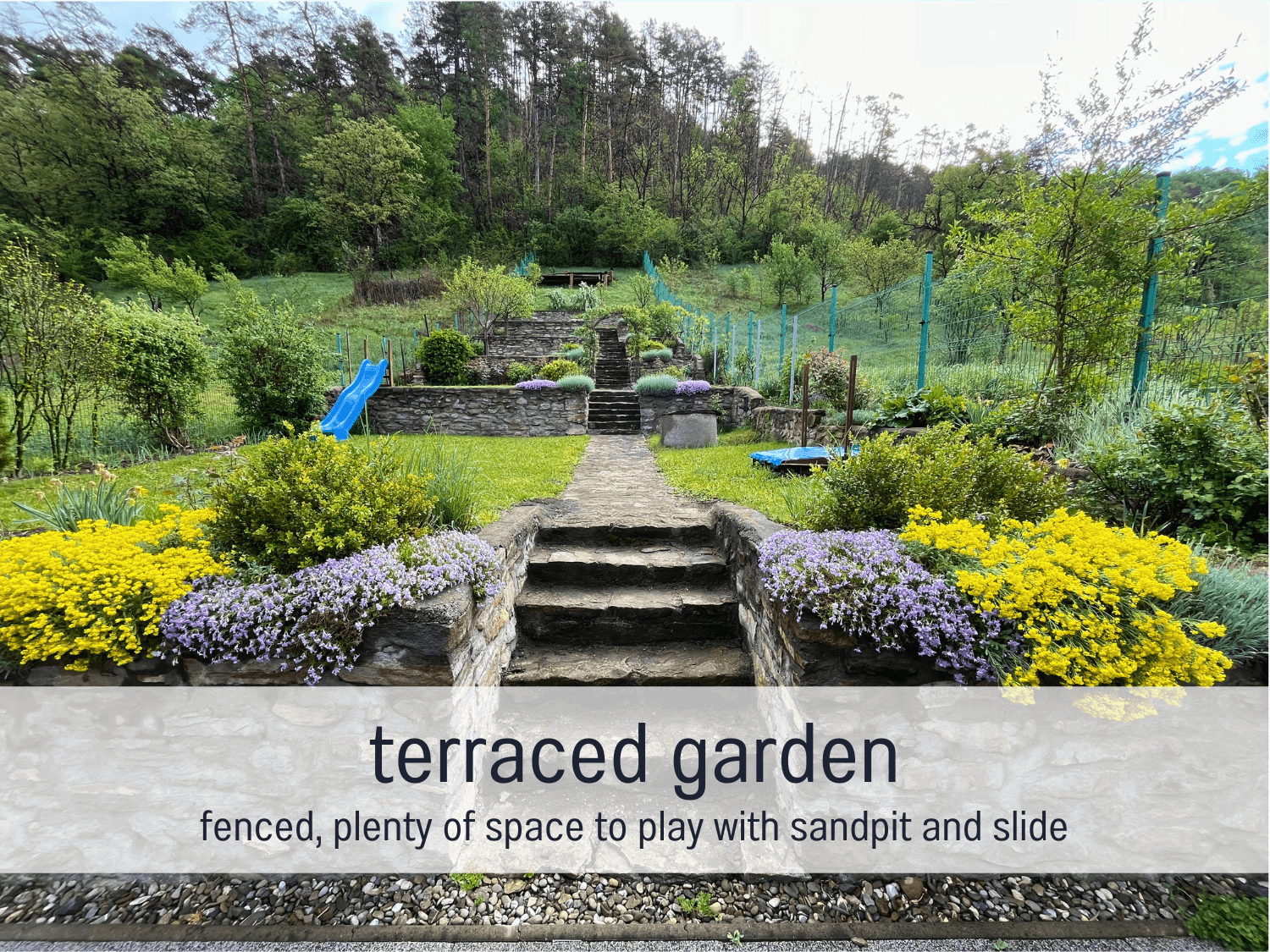 Blockhaus Malmkrog_terraced garden.png