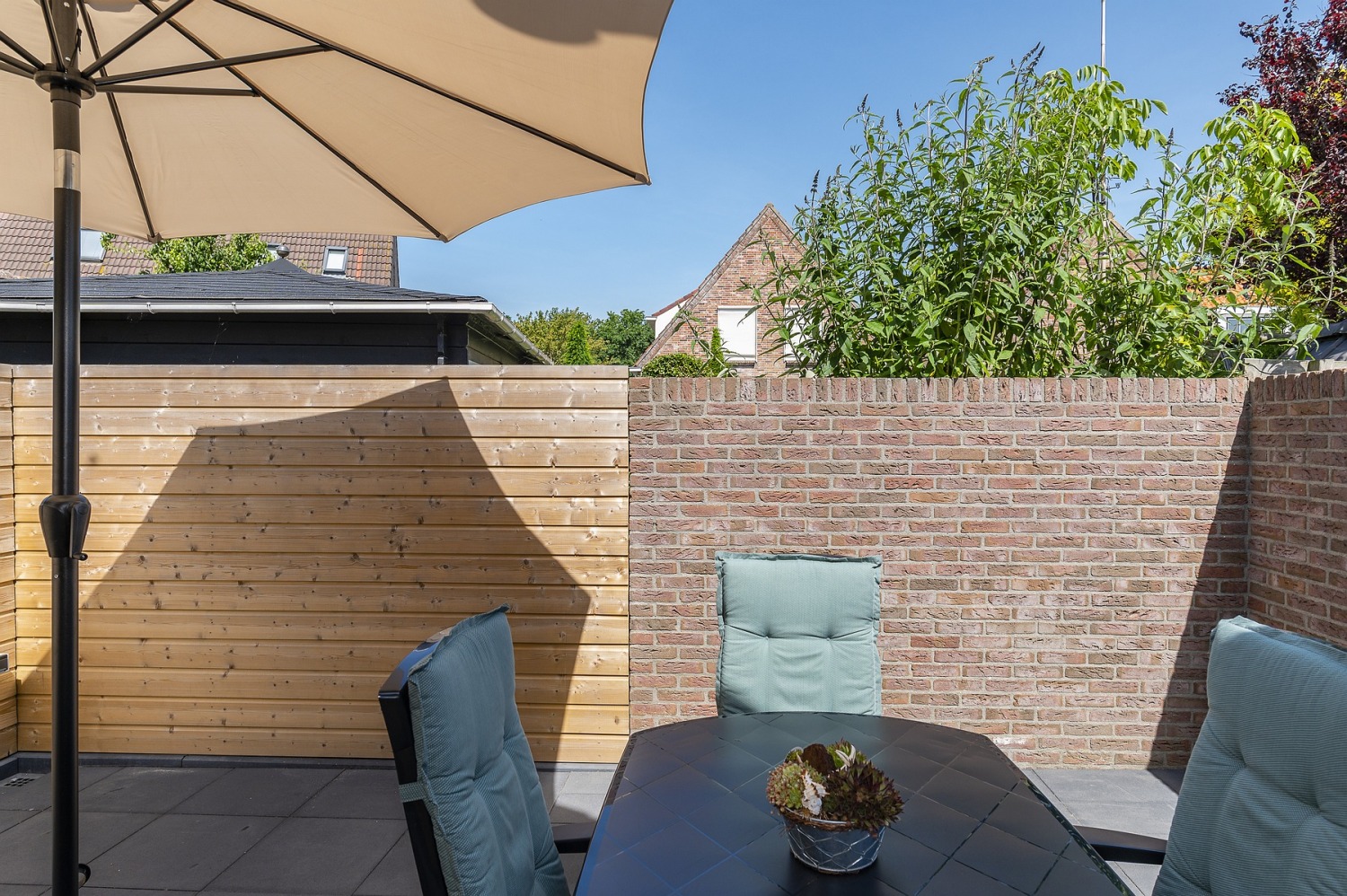 Achterplaats Vakantiehuis 2bijZee.JPG