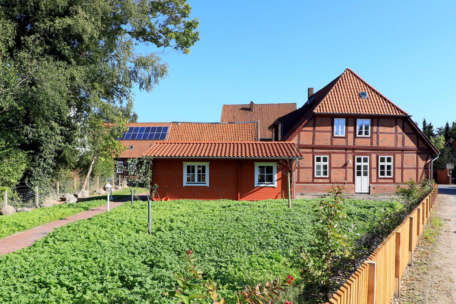 Gästehaus Alte Schmiede Kleinod mit Gartenplatz in der