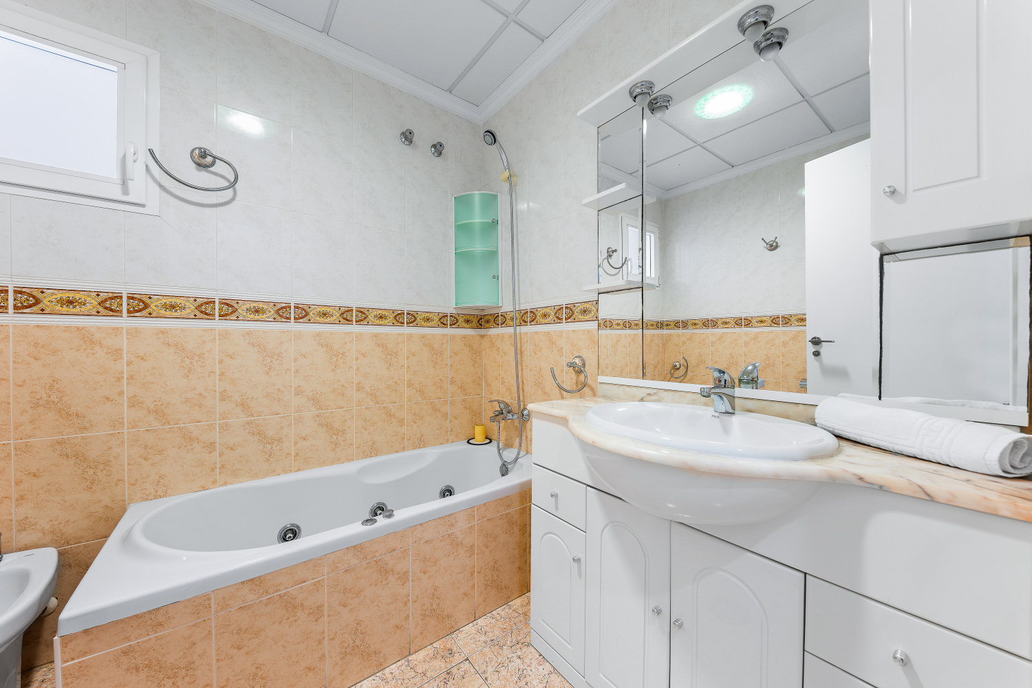 Avda Madrid 37 2ºJ (21).jpg