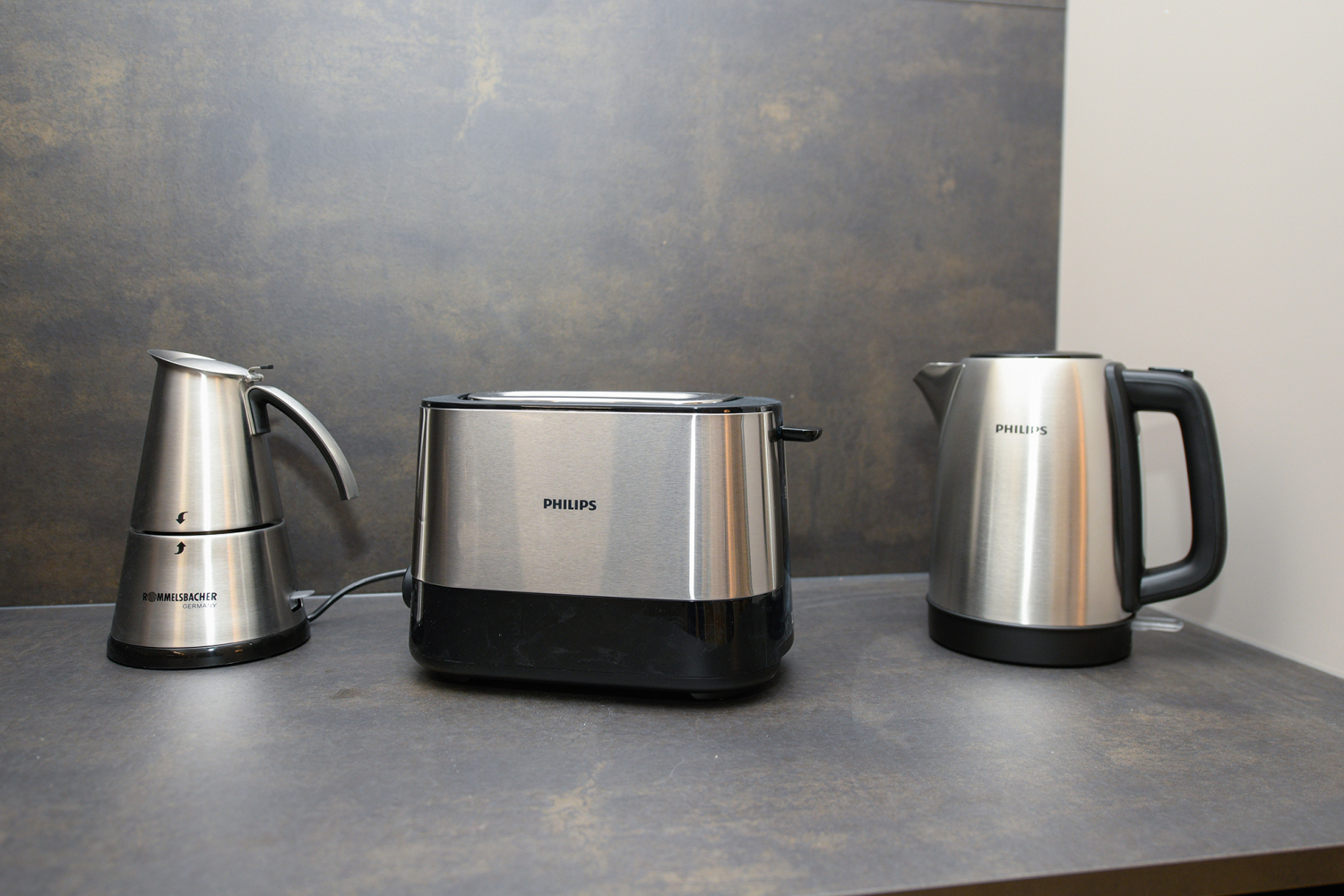 106 Stillleben_Toaster.jpg