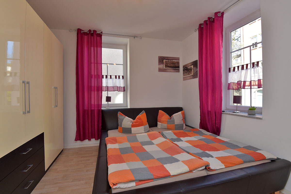 Dahlie Schlafzimmer.png