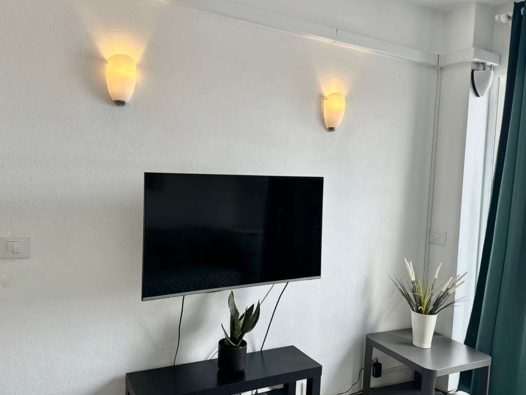 WhatsApp Image 2025-10-21 at 10.03.08.jpeg