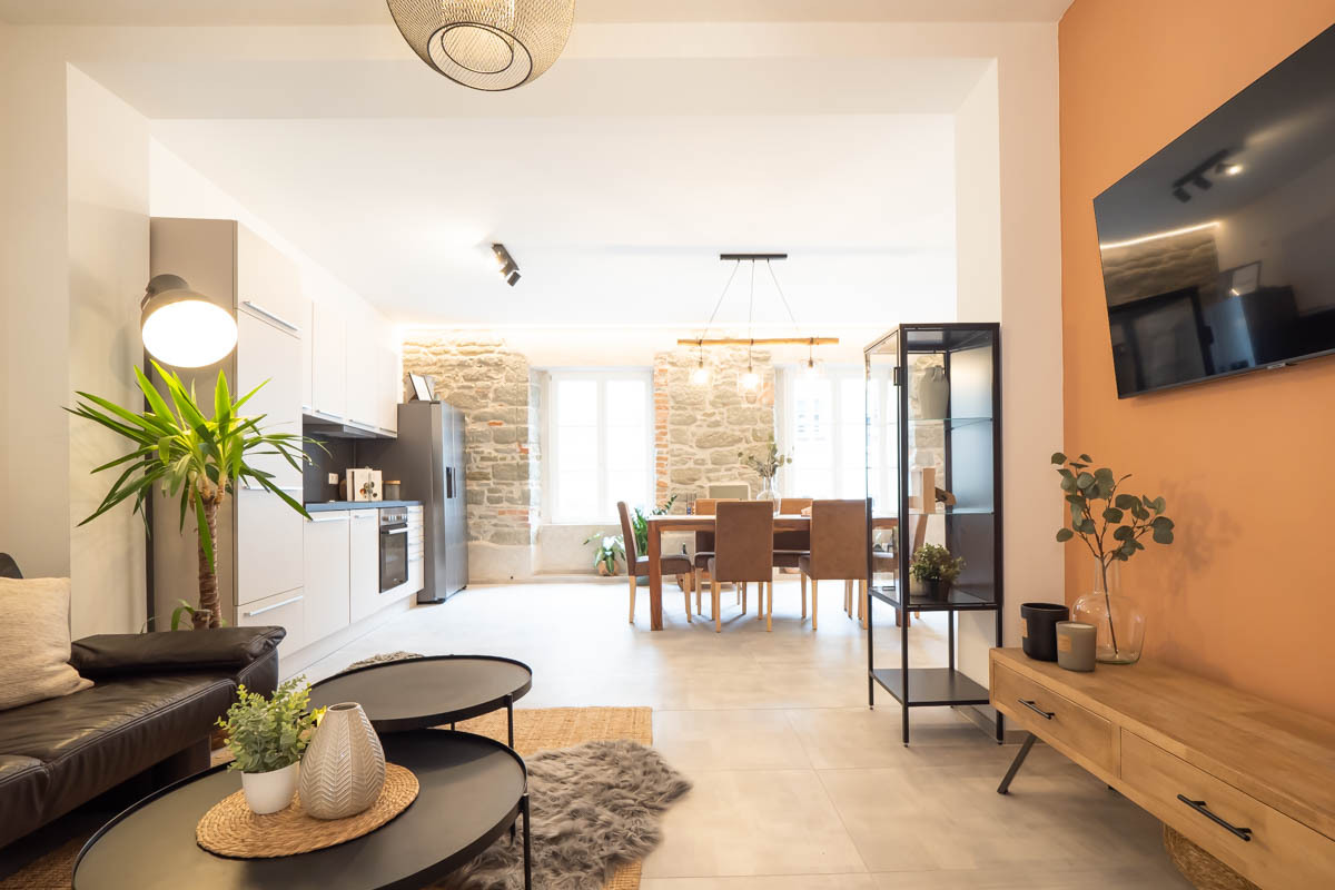 Wohn- Essbereich (1).jpg