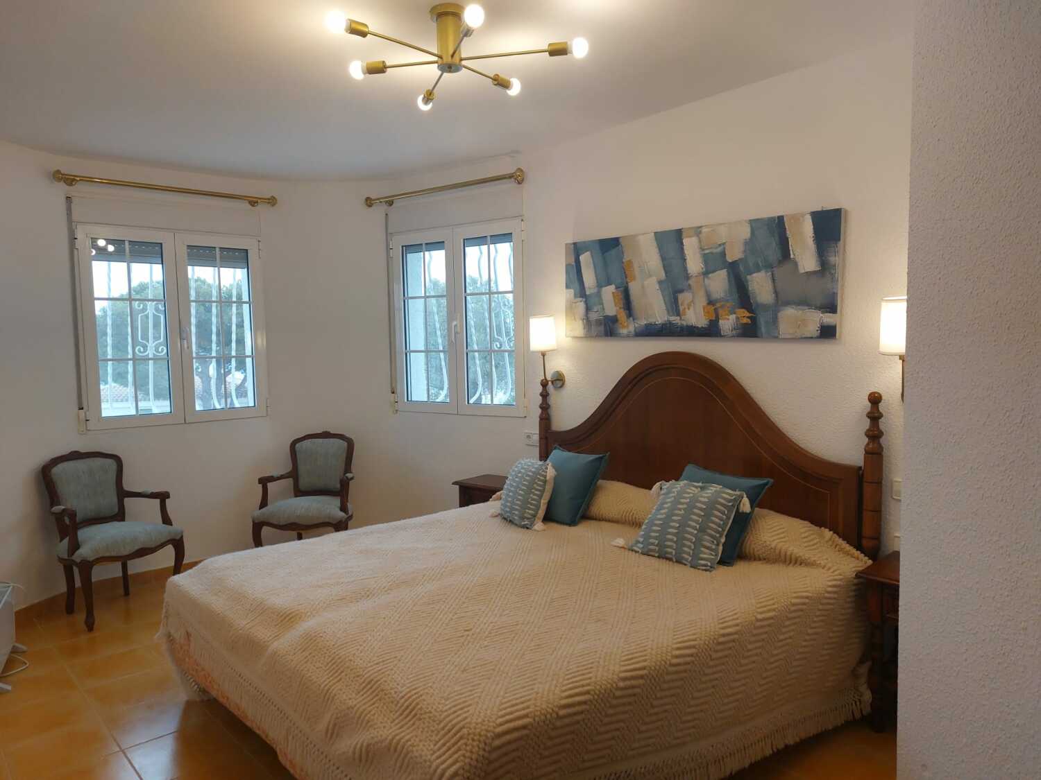 Blue Corinne bedroom.jpg