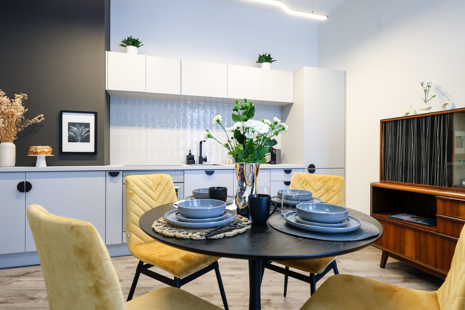 okrągły stół.jpg