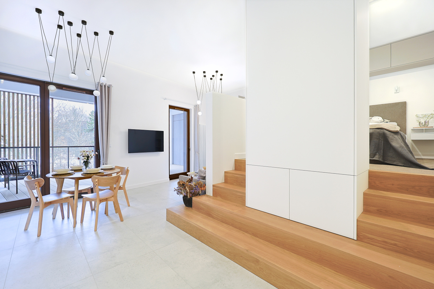 widok z salonu na balkon.jpg