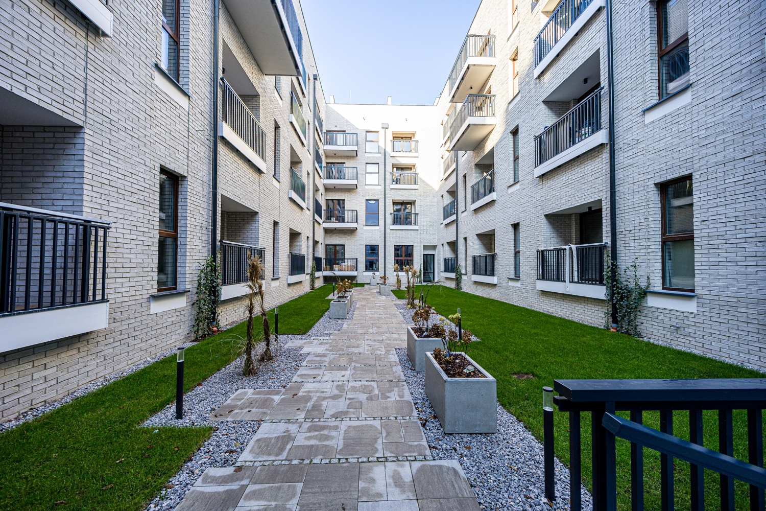 wejscie mieszkanie 69 nawrot.jpg