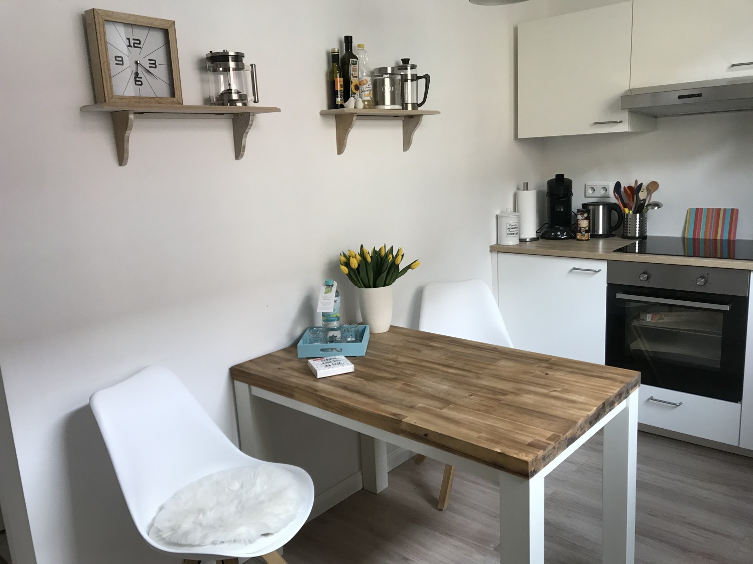 Küche schön halb.jpg