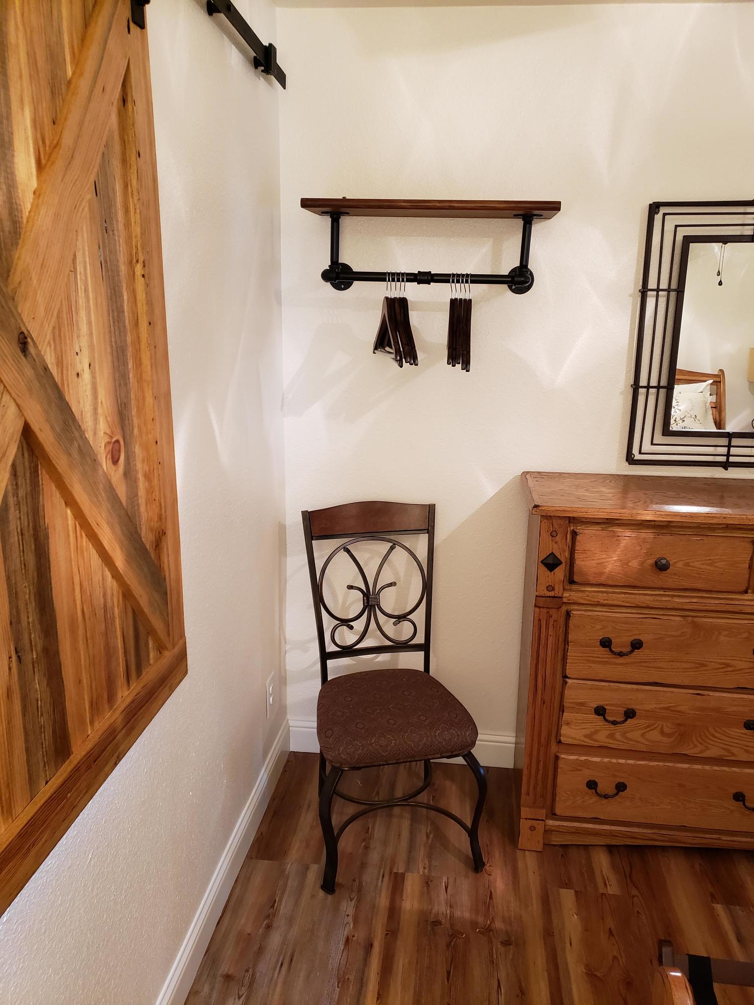 Guest Suite #3 Bedroom2.jpg