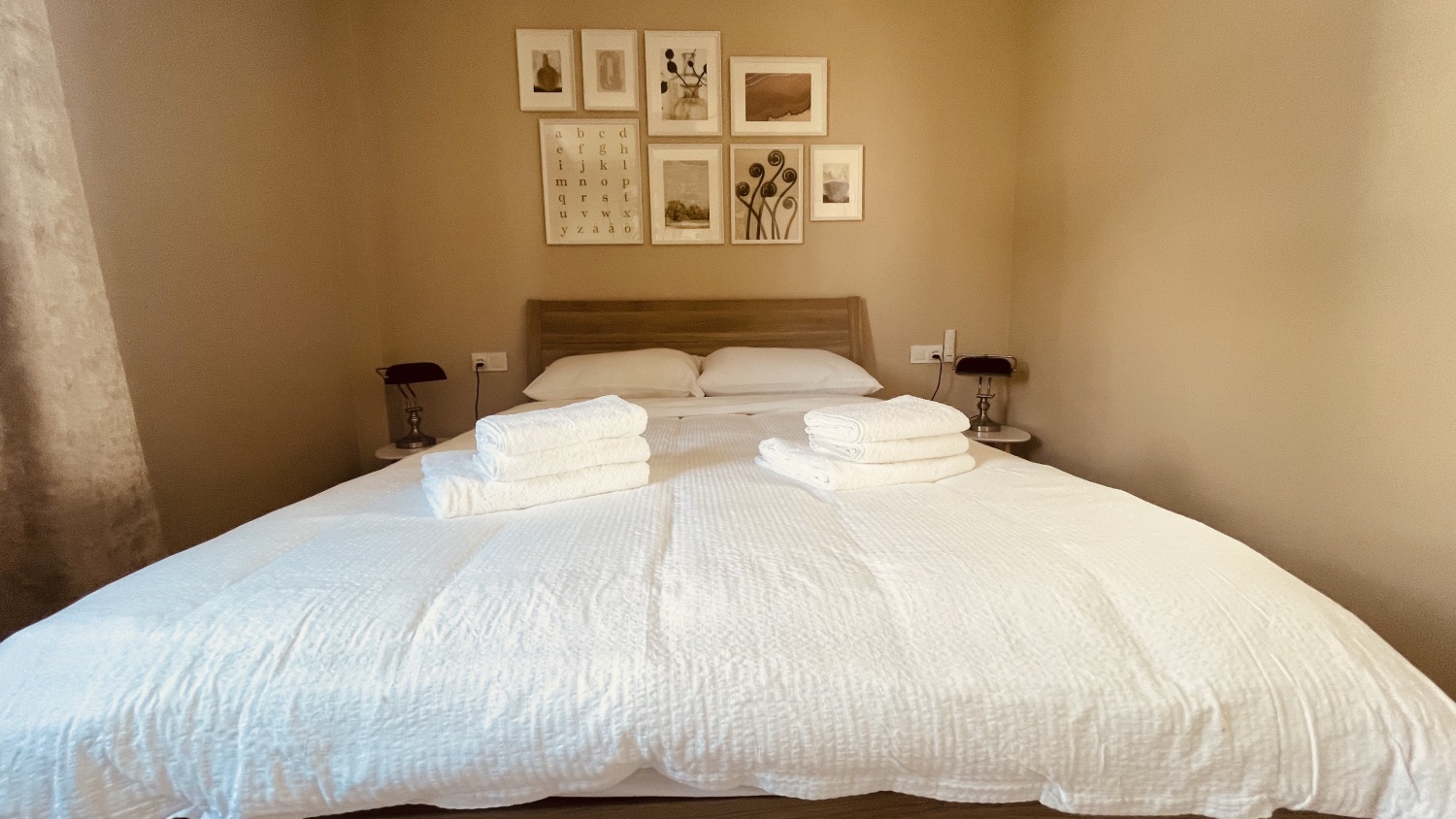 Master bedroom 1 of 2.jpg