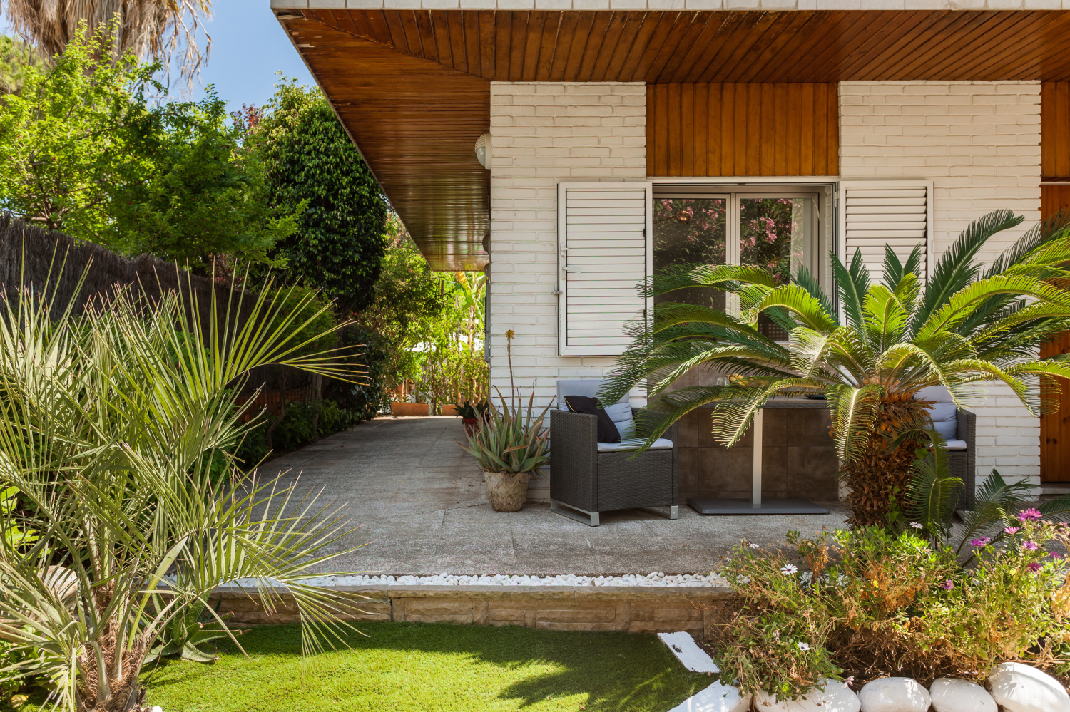 Toni Coll - Castelldefels - Passeig de la Marina 185 - L - 12.jpg