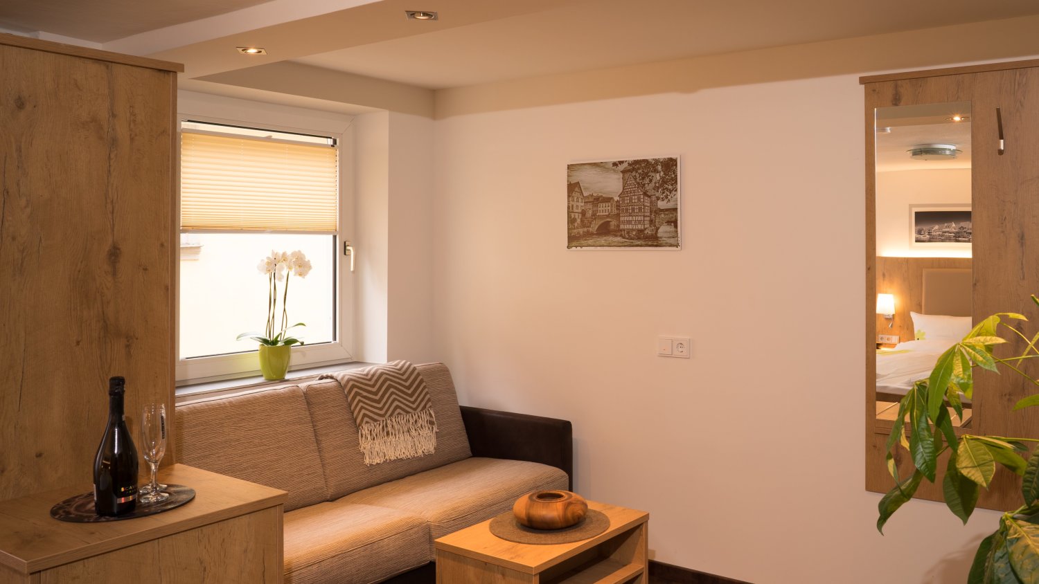 Zimmer Renate - Wohnraum-01.jpg