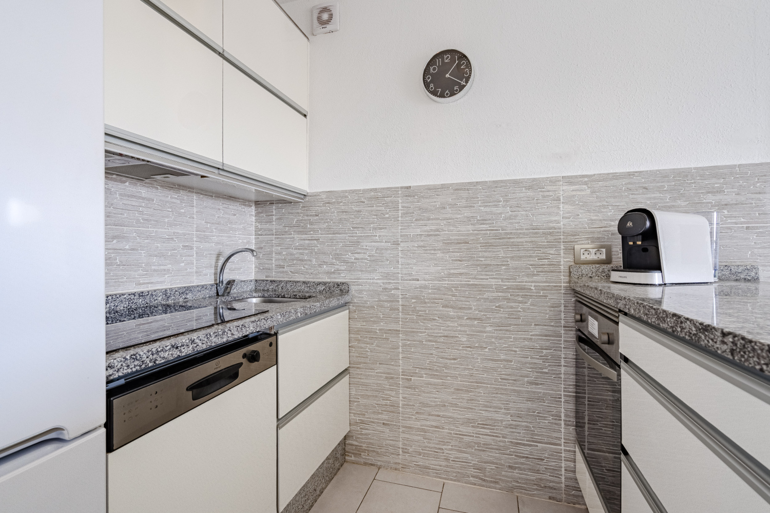 20241205 - 15 - Claudia - Playa Paraiso-12.jpg