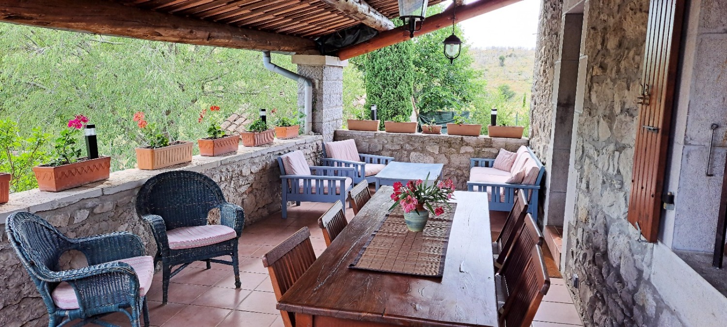 WhatsApp Image 2024-12-13 à 17.00.03_677ec2a4.jpg