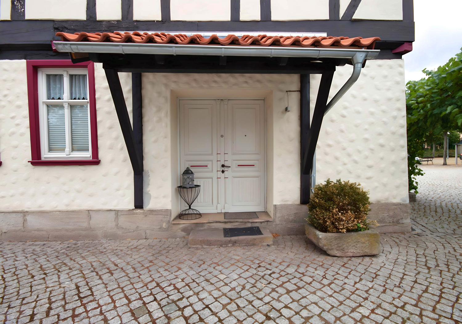 Pension Am Schloss - Apartment 1 - Eingang.jpg